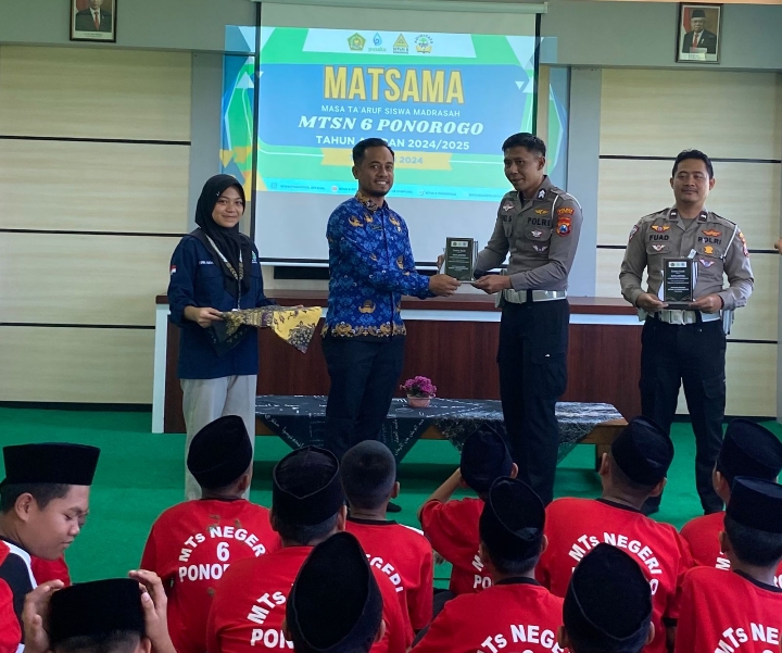 Program Mahameru Lantas, Polres Ponorogo Edukasi Pelajar Tertib Berlalulintas