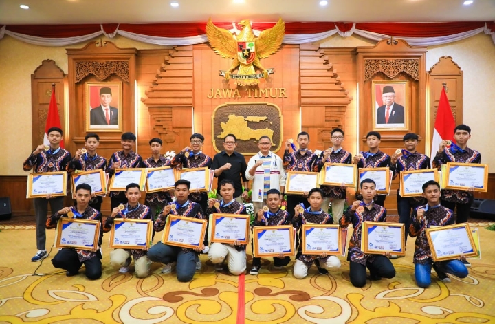 Raih 15 Emas, Jatim Sukses Pertahankan Juara Umum Pada LKS SMK Nasional XXXII Tahun 2024
